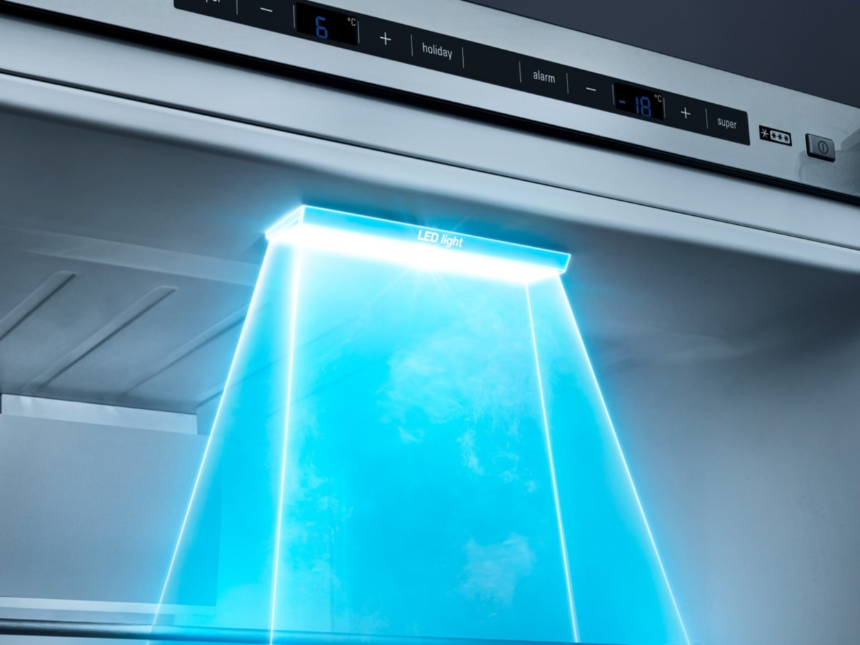 LED Licht bei Bittner & Kämpf Video- Tv- HiFi GmbH in Rodgau (Jügesheim)