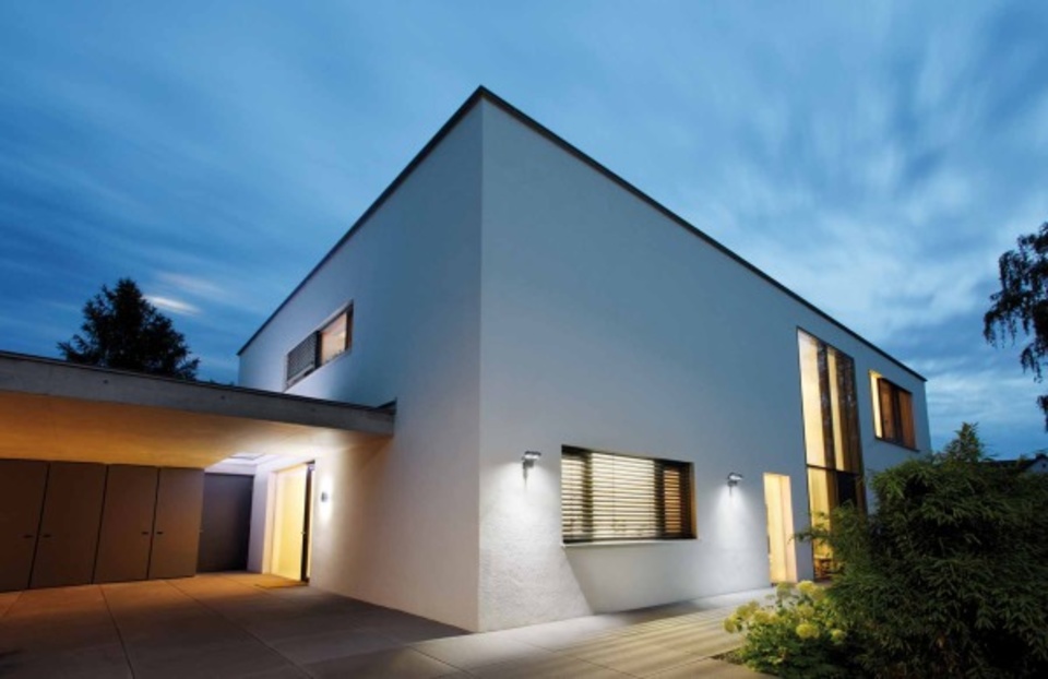 Aussenbeleuchtung bei Bittner & Kämpf Video- Tv- HiFi GmbH in Rodgau (Jügesheim)
